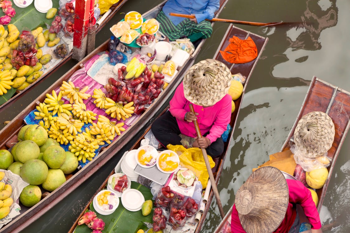 floating market thailand bangkok